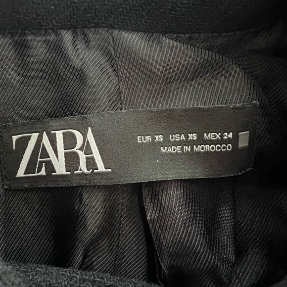 Zara black wool blend coat (pre owned) size XS - Picture 7 of 10